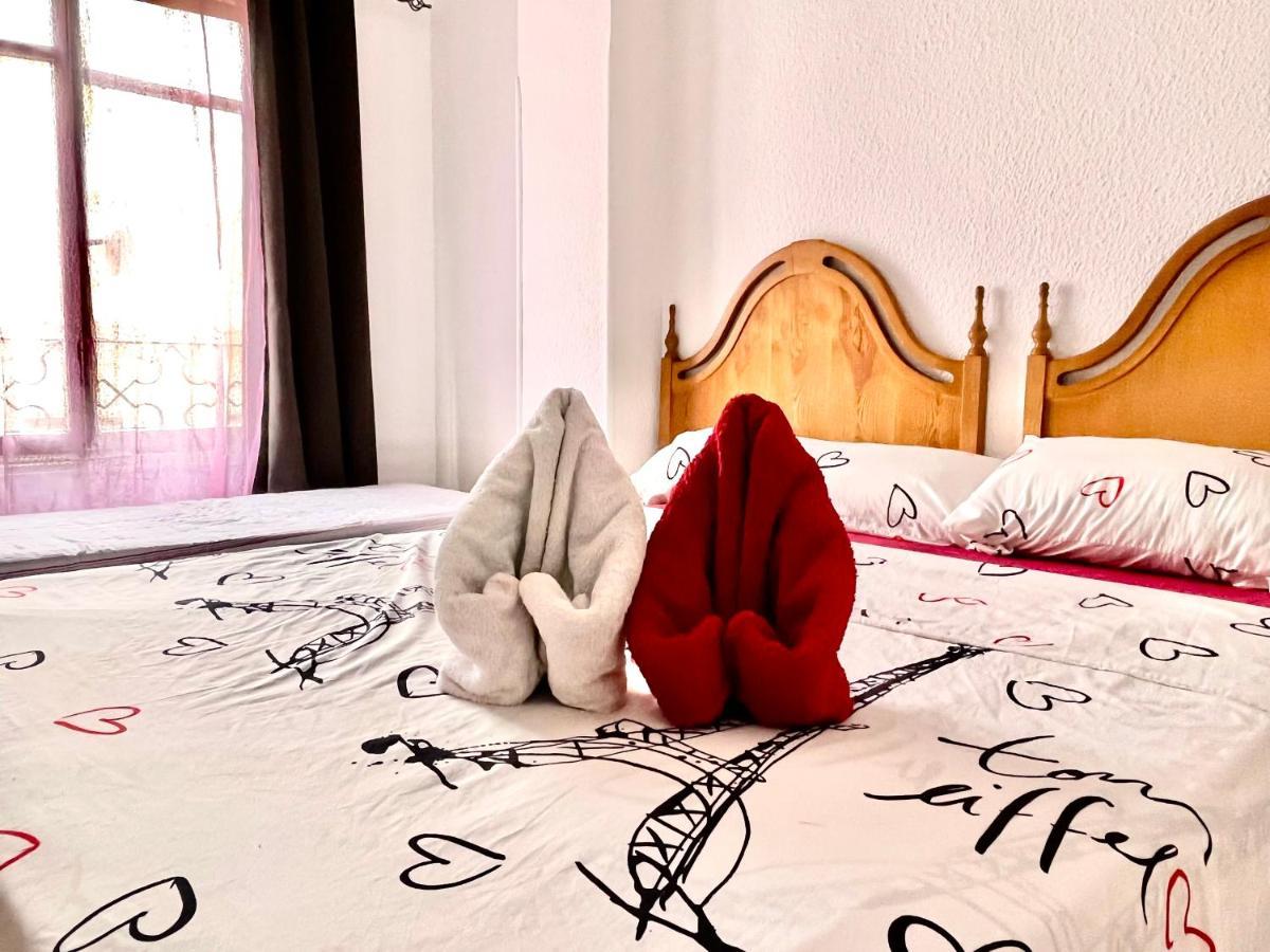 Guest House Arte อาลิกันเต ภายนอก รูปภาพ