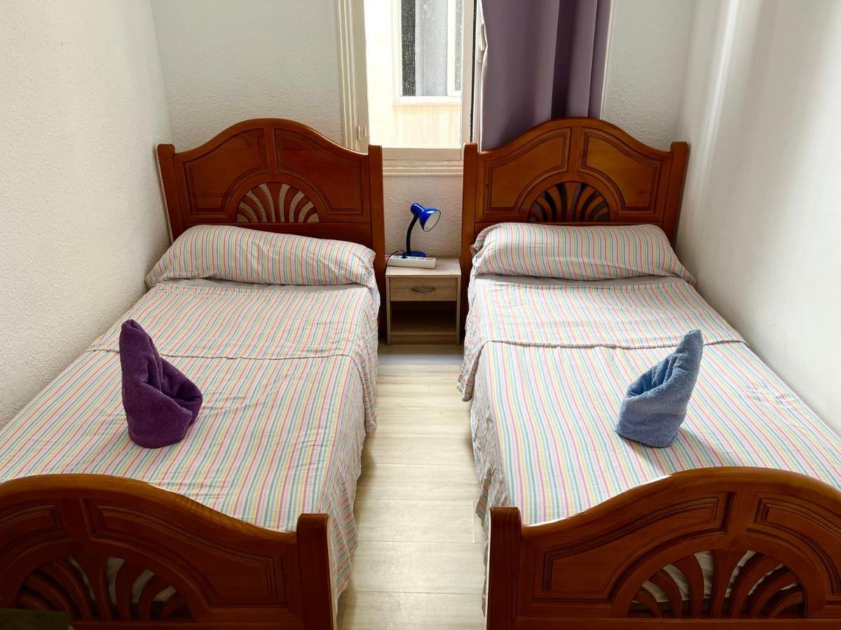 Guest House Arte อาลิกันเต ภายนอก รูปภาพ